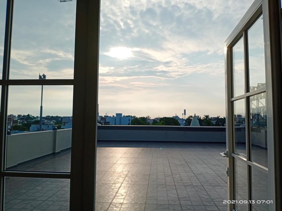 Hotel Royal Livin Waranasi Zewnętrze zdjęcie