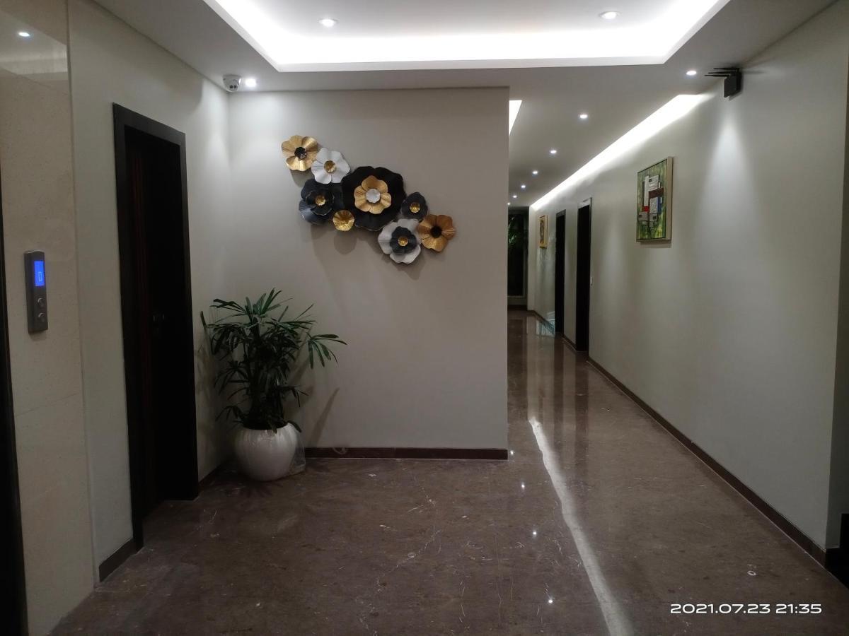 Hotel Royal Livin Waranasi Zewnętrze zdjęcie