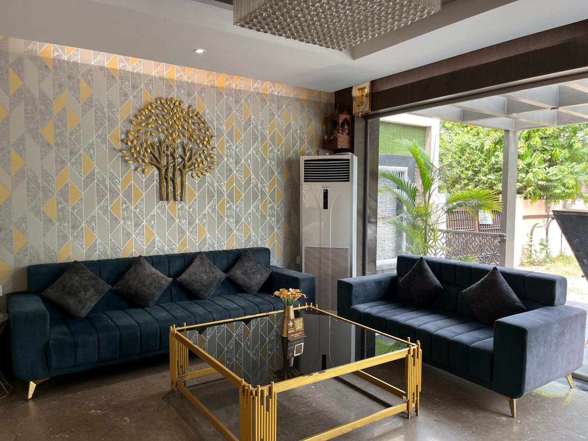 Hotel Royal Livin Waranasi Zewnętrze zdjęcie