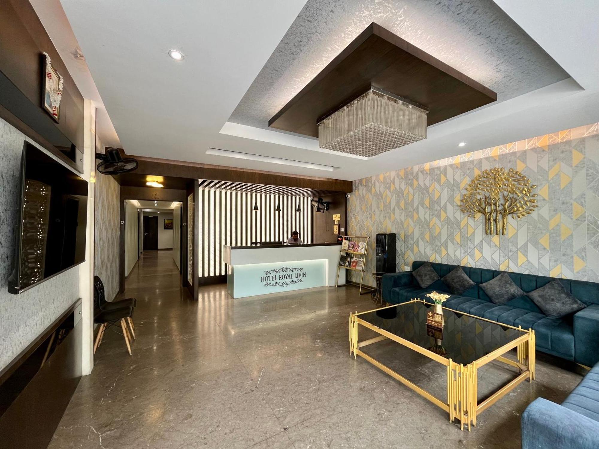 Hotel Royal Livin Waranasi Zewnętrze zdjęcie